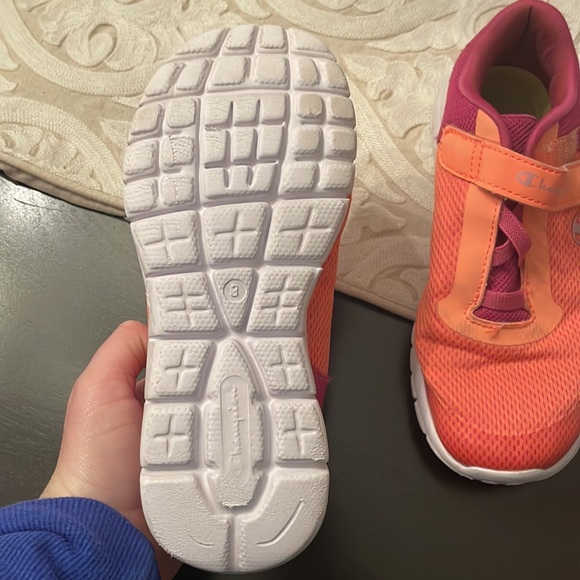 Champion running shoes. Girls size 3. Well taken care of. Coral colour - Picture 2 of 2